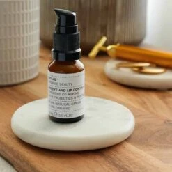 360 Eye And Lip Contour -WELA Beauty Shop 360eyeandlipcontour lifestyleimage squareforPDPcopy