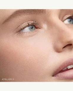 Vital Skin Foundation Stick -WELA Beauty Shop 810102030023 02