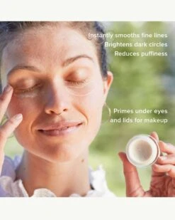 PlantGenius Line-Filling Eye Balm With Bakuchiol 12 PlantGenius Line-Filling Eye Balm With Bakuchiol -WELA Beauty Shop AlpynBeauty PlantGeniusLine FillingEyeBalm Model 02