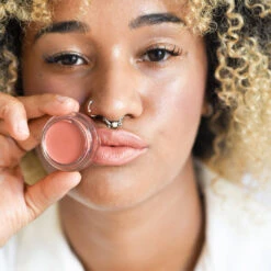 Carrot Colour Pot 26 Carrot Colour Pot -WELA Beauty Shop CarrotPotsHealthy 1080x1080 2