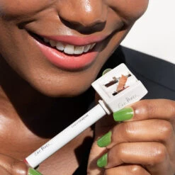 Coco Crayon -WELA Beauty Shop CocoCrayonCharm 1080x1080 3