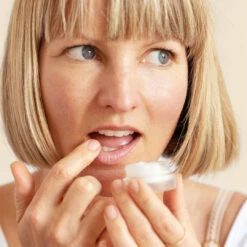 Cranberry Lip & Eye Butter -WELA Beauty Shop CranberryLip EyeButter 1080x1080 2