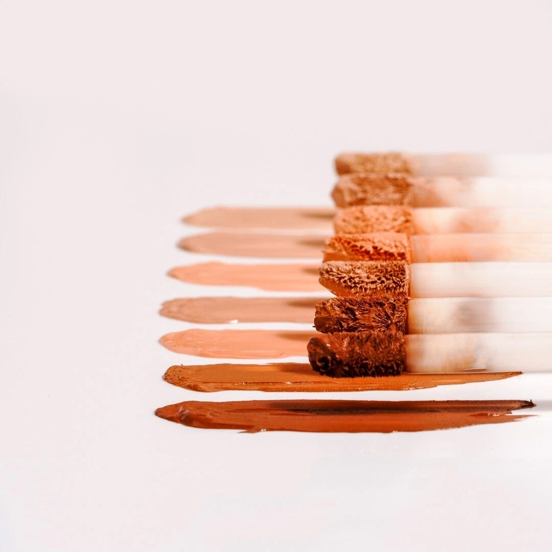 On The Go Perfecting Concealer 16 On The Go Perfecting Concealer - Image 14