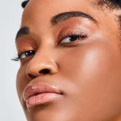 Dew Me Lip Gloss 35 Dew Me Lip Gloss -WELA Beauty Shop Dew Me Gloss Magical 09