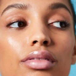 Glaze Lip Oil -WELA Beauty Shop FROSE7