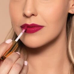 Amplified Lip Lacquer -WELA Beauty Shop French martini