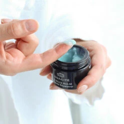 Le Blue Balm -WELA Beauty Shop IMG 37672