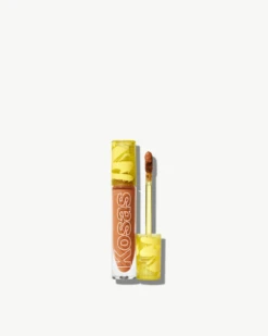 Revealer Super Creamy + Brightening Concealer 40 Revealer Super Creamy + Brightening Concealer -WELA Beauty Shop Kosas RevealerConcealer 08 01