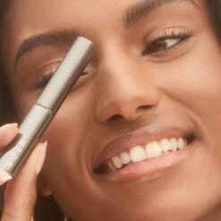 Elixir Tinted Lip Oil Balm -WELA Beauty Shop ROEN ELIXIR LIP ALBA 055