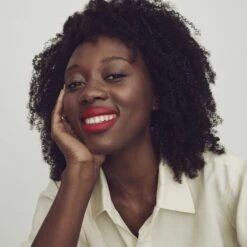 The Red Edit Lipstick Refill -WELA Beauty Shop RedEdit Model Confidence Credo