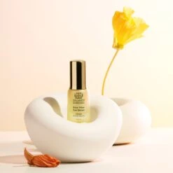 Elixir Vitae Eye Serum. -WELA Beauty Shop SNC ELIXIRVITAEEYESERUM1 300dpi 2400x3680px