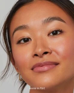 Ceramide Lip Silk -WELA Beauty Shop SOSHE CeramideLipSilk Model 05 Flirt