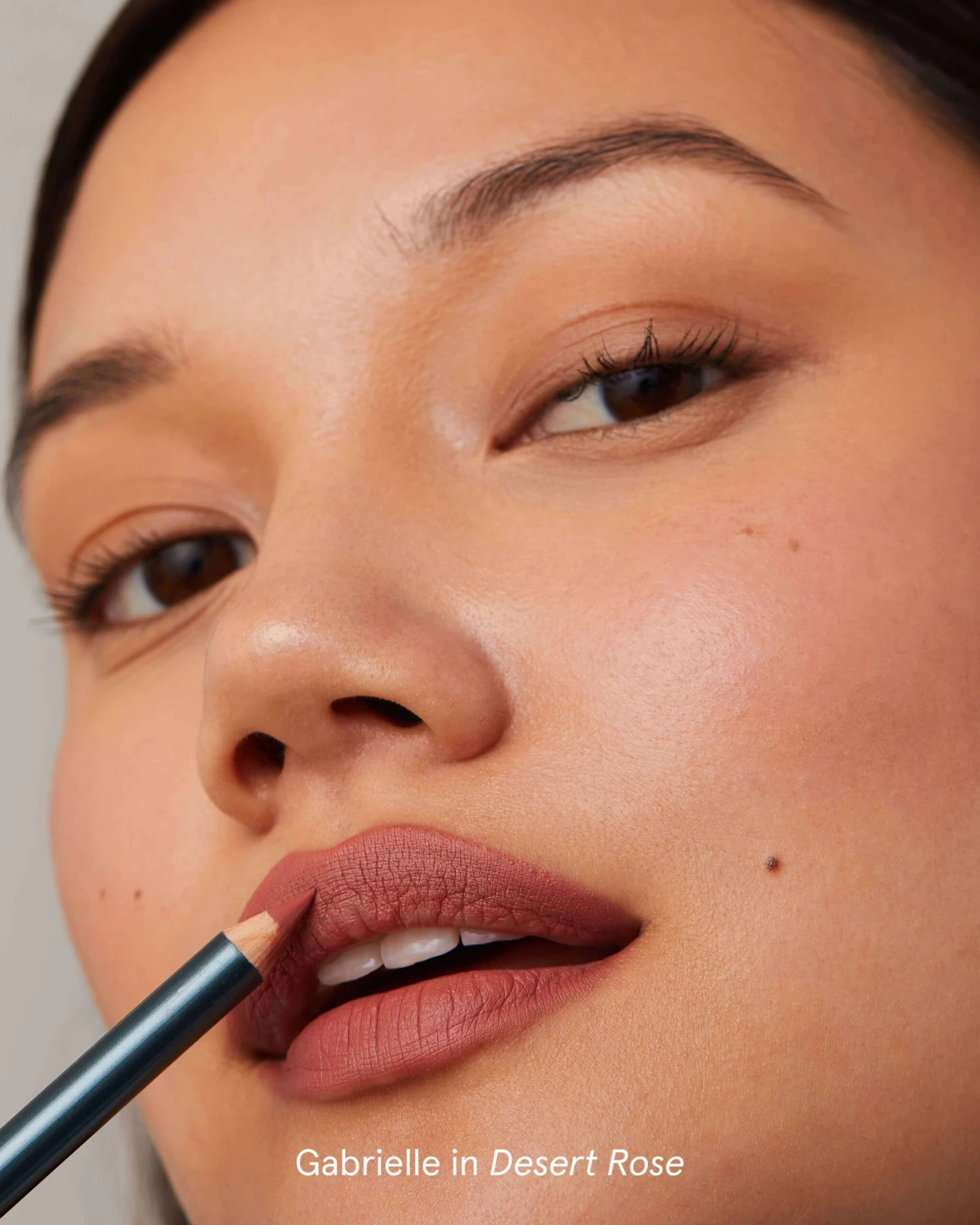 Soft Glide Lip Pencil 13 Soft Glide Lip Pencil - Image 11