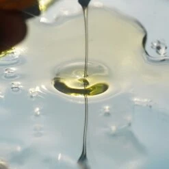 Algae + Moringa® Sea Sculpt Body Oil -WELA Beauty Shop SSBO 120ML SWATCH 02