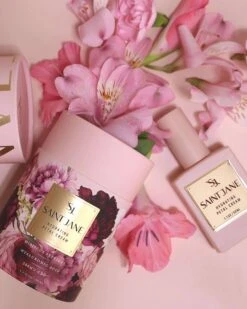 Hydrating Petal Cream 15 Hydrating Petal Cream -WELA Beauty Shop SaintJane HydratingPetalCream Lifestyle 08