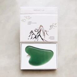 The Jade Gua Sha Facial Lifting Tool -WELA Beauty Shop UNADJUSTEDNONRAW thumb 132