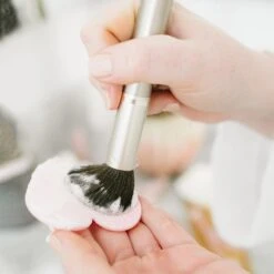 Pure Luxury Love Scrubbers 9 Pure Luxury Love Scrubbers -WELA Beauty Shop plls lifestyle2